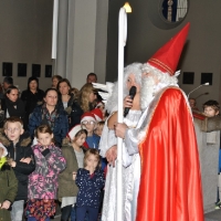 Spotkanie ze Świętym Mikołajem w kościele św. Pawła w Köln - 06.12.2015_14