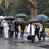 01.11.2018 - Procesja na Westfriedhof z okazji Wszystkich Świętych._10